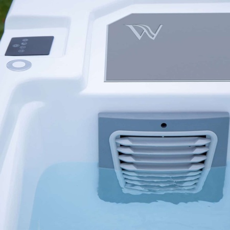 Мини спа-бассейн Wellis ICELAND с охлаждением воды