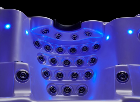 Гидромассажный спа-бассейн Joyee SPA Milan Гидромассажный спа-бассейн Joyee SPA Milan