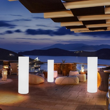 Светильник Цилиндр 30х75 питание от АКБ, RGB